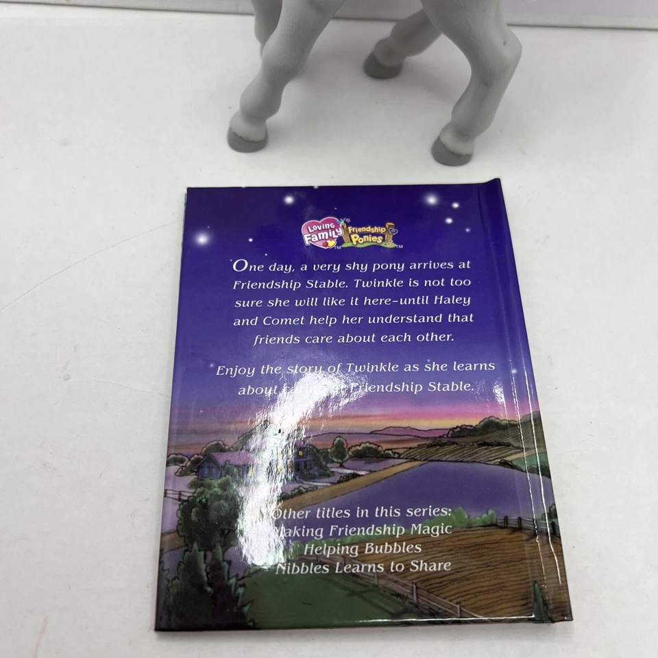 Pony vintage, mi pequeño pony, cuidado de Twinkle, libro y pony blanco Foto 4 de 4