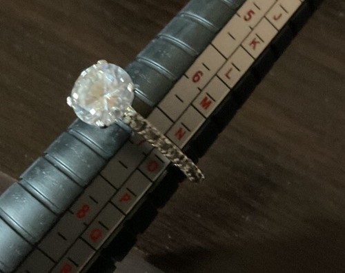 Beautiful SPARKLING Cubic Zirconia Engagement Ring Set In Sterling Silver Sz 7 - Picture 10 of 11
