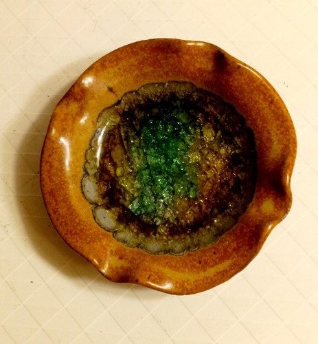 Ceramic Geode Mix Pottery Dish/Ashtray Recycled Crackled Fused Glass Base Bottom - Picture 2 of 5