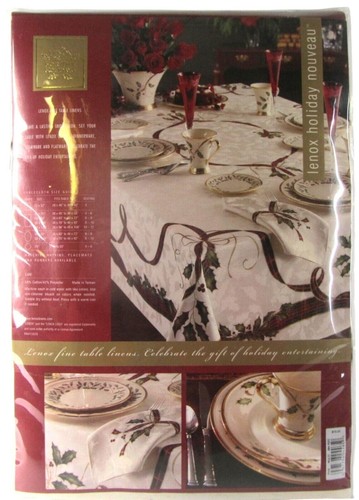 Lenox Holiday Nouveau Christmas Tablecloth Holly Berries Oblong 60" X 84" NEW - Picture 4 of 6