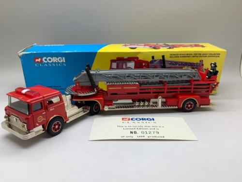 CORGI FEUERWEHR MACK CF LUFTLEITER LANGER STRAND 52101 1/50