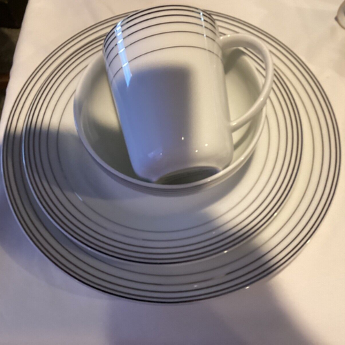 “ Infinity Platinum”by Charter Club Grand Buffet. 4 Piece Place Setting. - Picture 6 of 6