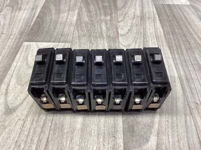 Lot Of 7 Westinghouse Quicklag-B Circuit Breaker 20A 1P 120/240V #22G100PR7*CO