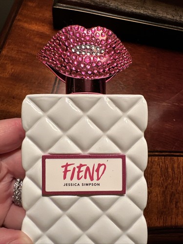 Fiend Jessica Simpson by Jessica Simpson Eau de Parfum Spray 3.4 oz - Picture 2 of 2