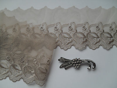 Mocha Coffee Taupe Voile Lace Embroidered Trim 9 cm//3.5 inch