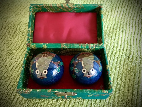 🔮 Vintage Chinese Baoding Meditation Balls - Musical Stress Relief Therapy! 🧘