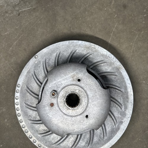 10 11 POLARIS RUSH PRO RIDE 600 SECONDARY DRIVE CLUTCH 1322827 24371 - Picture 3 of 6