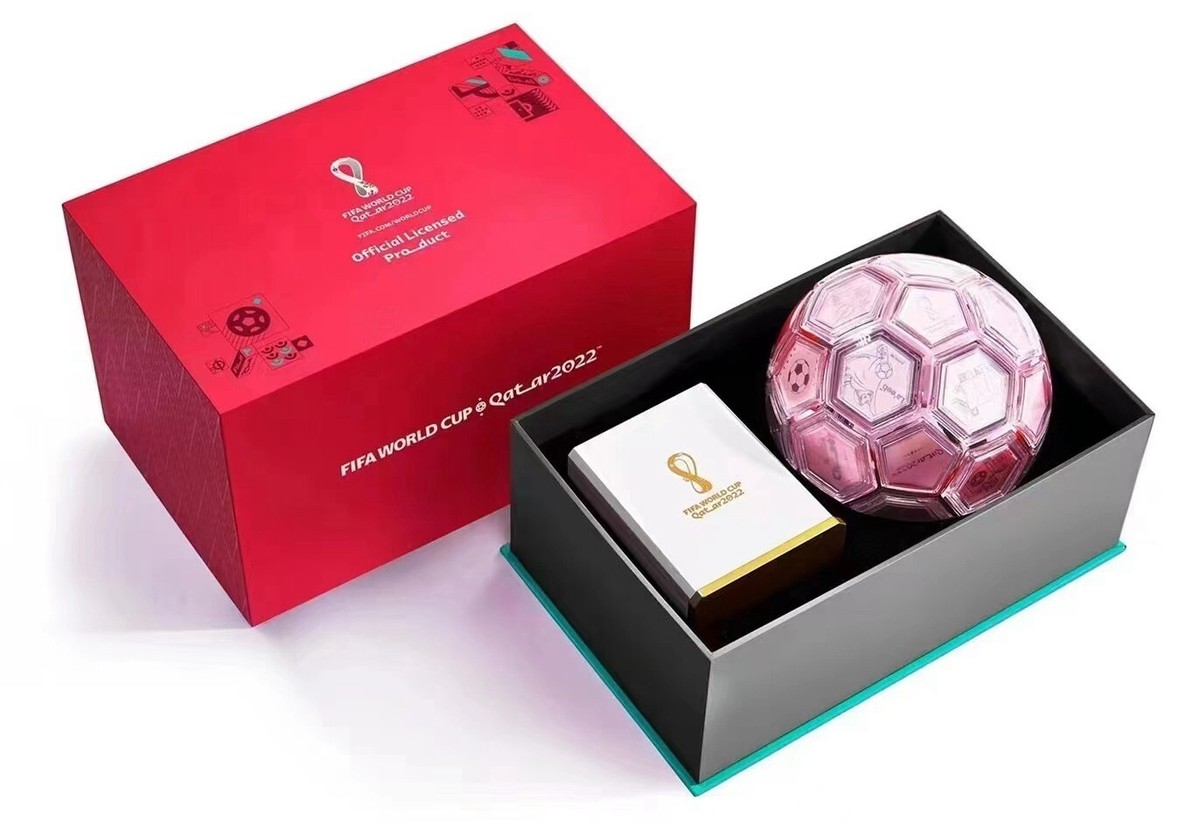 アディダス サッカーボール5号球2022 FIFAワールドカップ