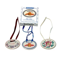 Lot of 3 Longaberger Basket Tie Ons Ribbon Ceramic Welcome Holiday Bouquet