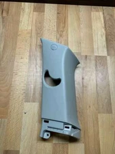 2015-2018 Kia sorento passanger side seat belt pillar trim cover RH 85860-c6000