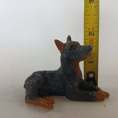 Vintage 2 Piece Resin Miniature Doberman Pinscher Family Dog Figurines - Picture 7 of 14