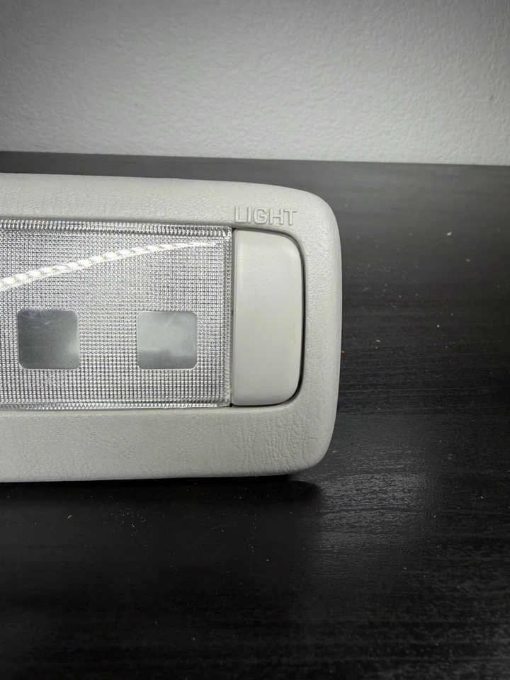 2003-2008 Pontiac Vibe Matrix teto cúpula cúpula mapa luz com interruptor de teto solar - Imagem 4 de 4