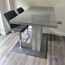 Bar table and chairs 