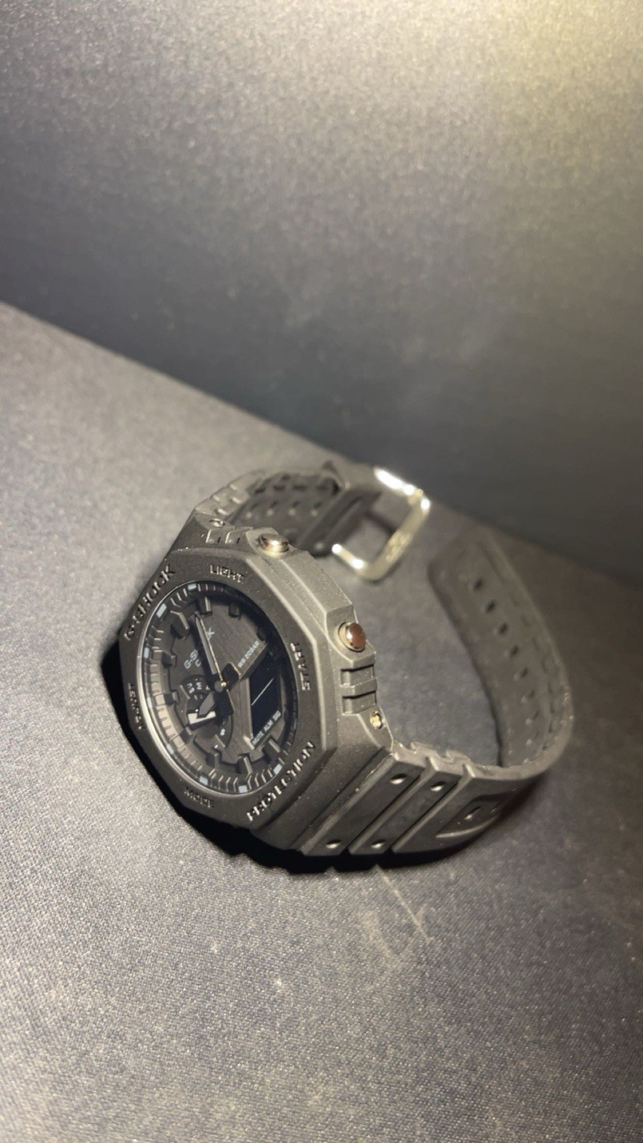 카시오 G-Shock GA-2100-1A1 블랙 남성용 아날로그 및 디지털 시계 3