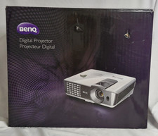 Proiettore digitale BenQ DLP W1070