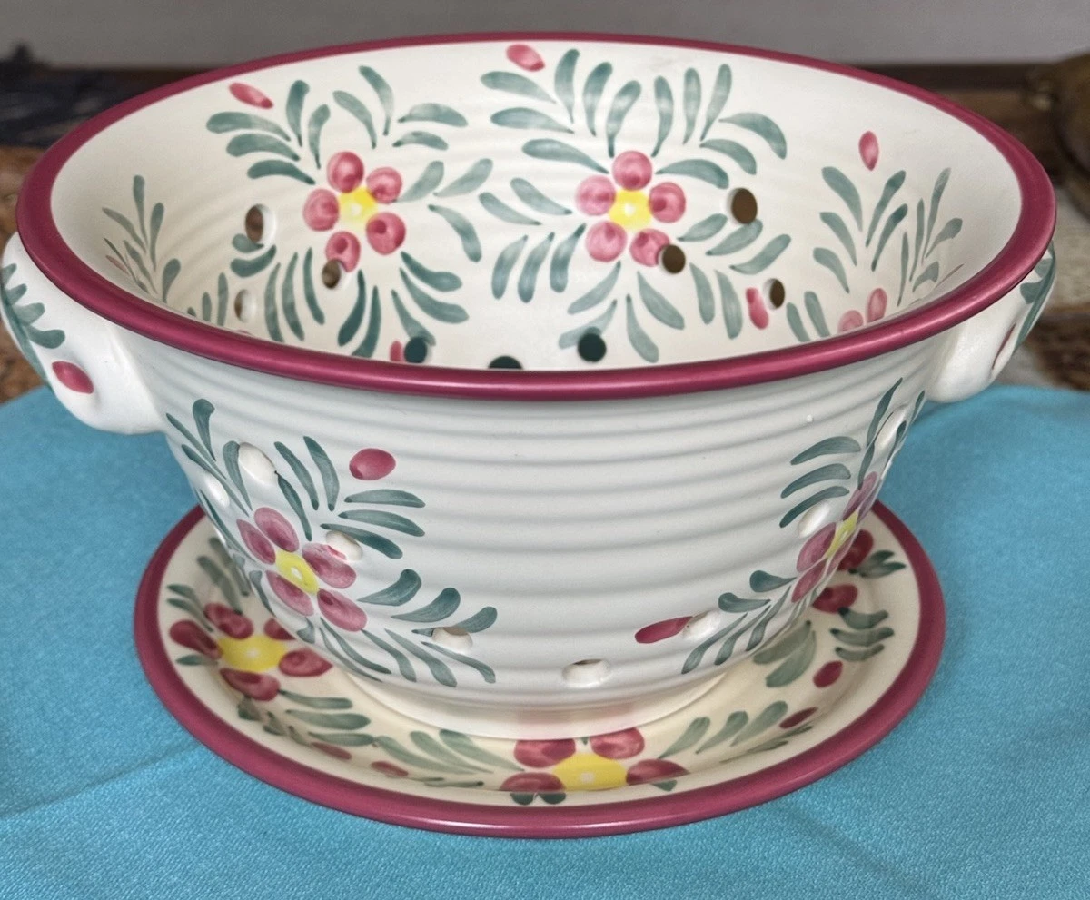 New Debco Floral Ceramic Berry Strainer Bowl 8”D Colander & Plate Farmhouse