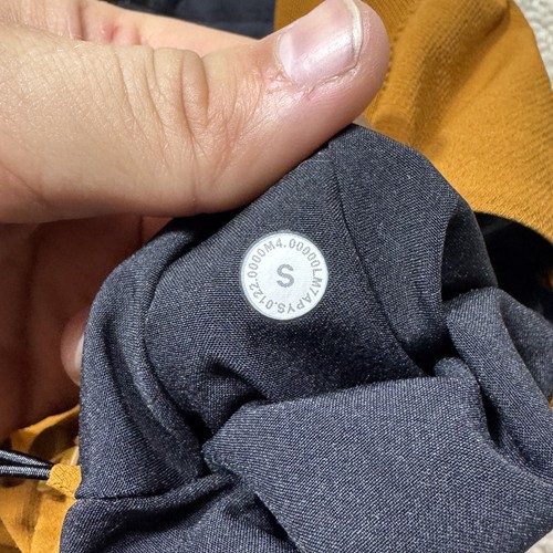 Lululemon pantaloncino uomo piccolo licenza per allenarsi marrone dorato elasticizzato tasche zip - Foto 6 di 11