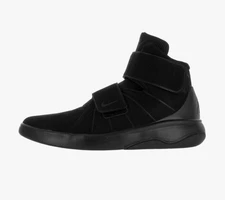 Size 8- Nike Marxman Black - 832766-002