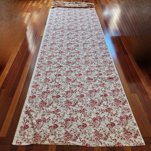 Stephanie Stroheim & Romann Ein exklusiver Handsiebdruck Stoff 207"/5,75yds - Bild 4 von 13