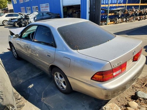 Lexus ES300 IQ, Rear Left Door Glass, 1997-2001, 68104-33060 - 第 8/12 張圖片