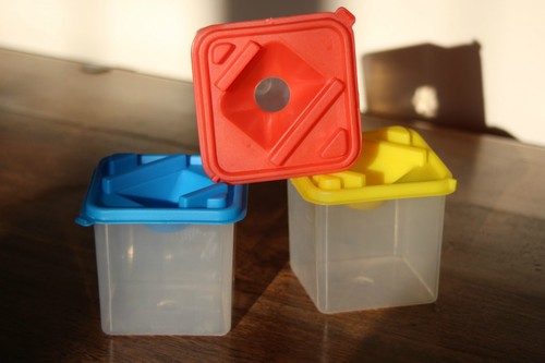 Set of 3 Square Paint Pots in Red, Yellow and Blue - great for painting! - Picture 4 of 5