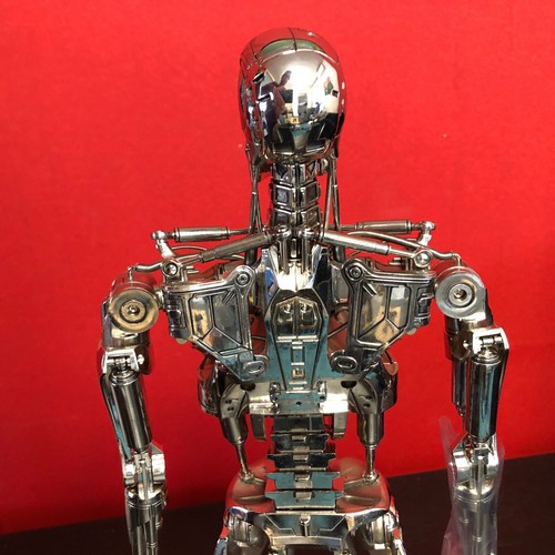 Hot Toys 1/4 Scale The Terminator T-800 Endoskeleton QS002 - Bild 21 von 24