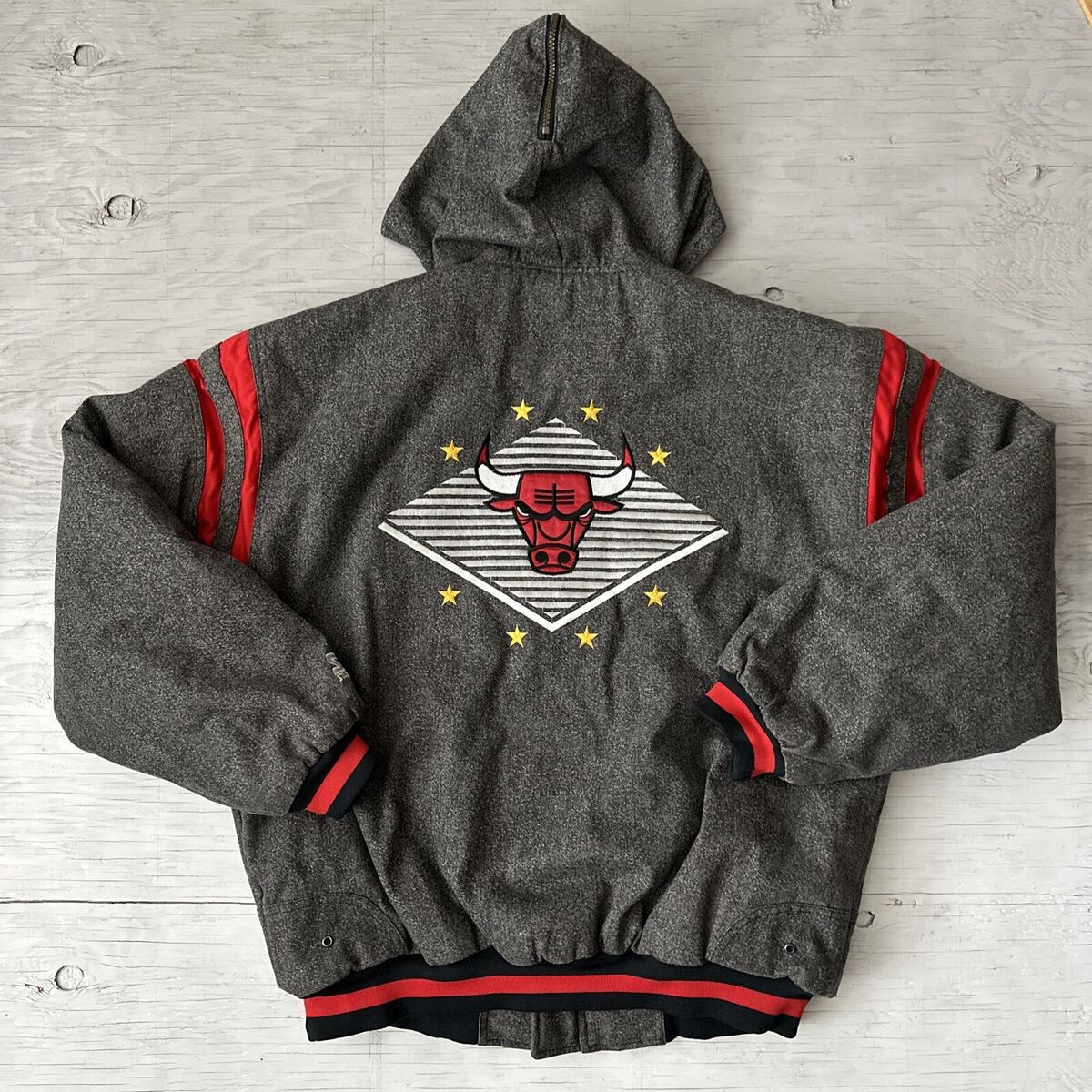 RERE! Vintage 90s NBA Starter Chicago Bulls Full Zip Jacket RERE! Vintage 90s NBA Starter Chicago Bulls Full Zip Jacket