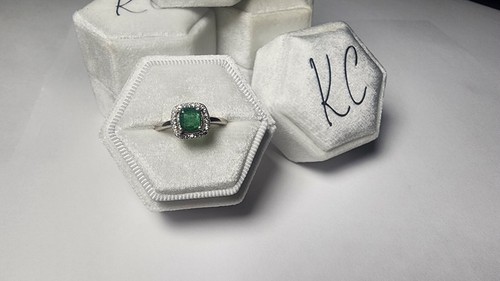 Stunning Swat Emerald Silver Ring, Rhodium Plated, with Cubic Zirconia - Picture 2 of 10