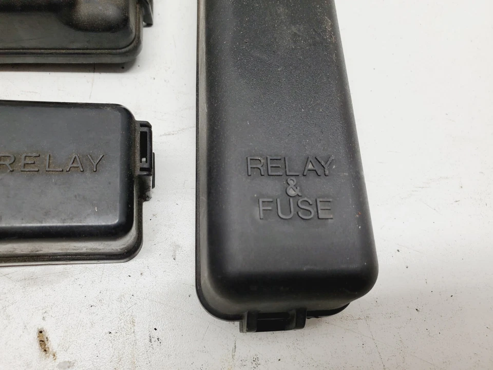 1998 1999 Toyota Avalon engine Relay Fuse Box Lid Top Covers Junction box all 5 - Image 4 of 4