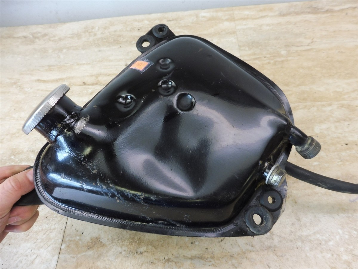 1975 Honda CB750 CB 750 CB750F H1359-8' oil tank reservoir holder