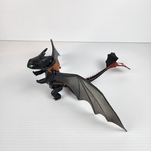 Figura How to Train Your Dragon Defenders of Berk Toothless Night Fury 2014 - Imagen 2 de 11