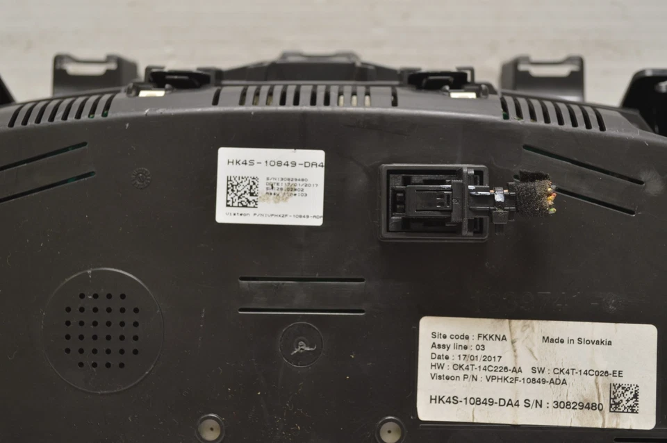 Cuadro de instrumentos velocímetro Ford Transit-150 2017 2018 143 k millas JJ6 006 Foto 3 de 4