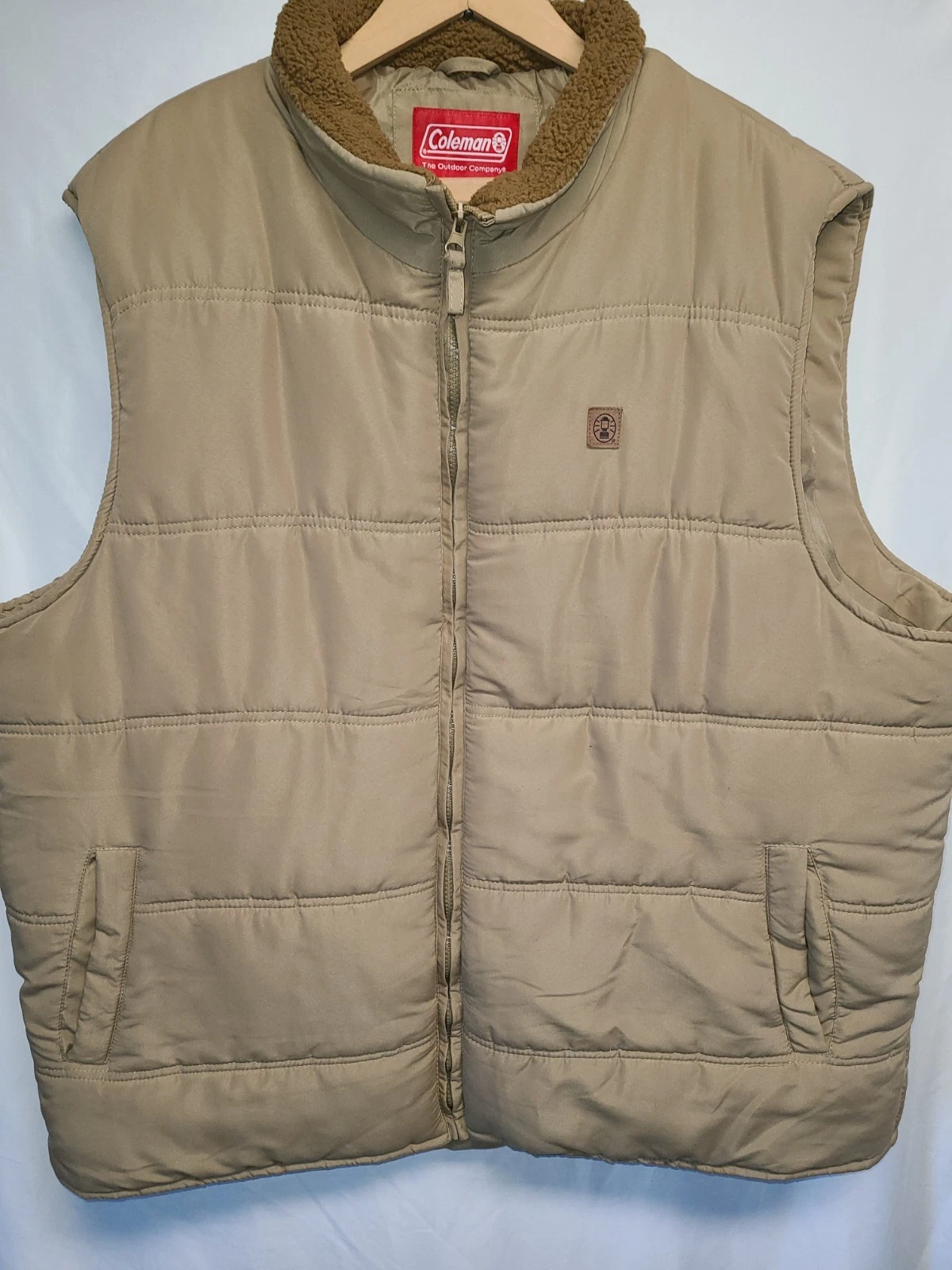 Coleman Men’s XXL Insulated Puffer Vest Tan Brown Fleece Lined Zip Outdoor