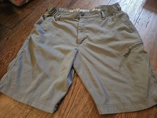 Men's Wrangler Outdoor 34 Performance Zip Cargo Shorts Gray Grey Used Condition