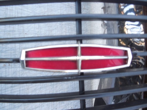 Parrilla delantera Lincoln Mark VIII 1997 1998 OEM USADA NEGRA ABOLLADA - Imagen 10 de 24
