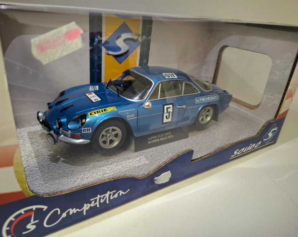 PROMO Alpine A110 1600S Olympia Rallye 1972 1/18 Scatola Solido Originale - Immagine 2 di 2