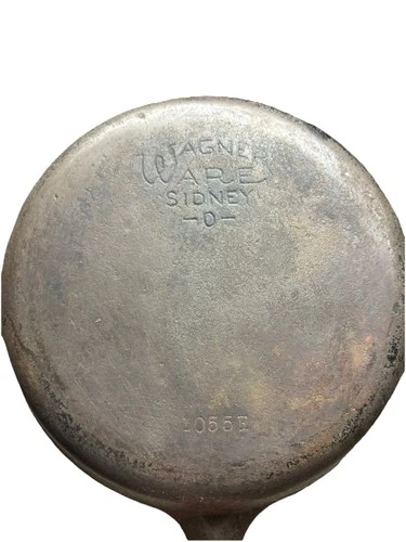 WAGNERWARE SIDNEY 0 VINTAGE CAST IRON SKILLET 1055E