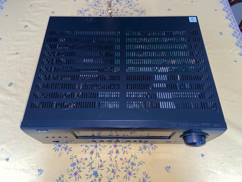 Denon AVR-1612 5.1 CH HDMI Home Theater Surround Sound Receiver - No Remote - Image 2 of 4