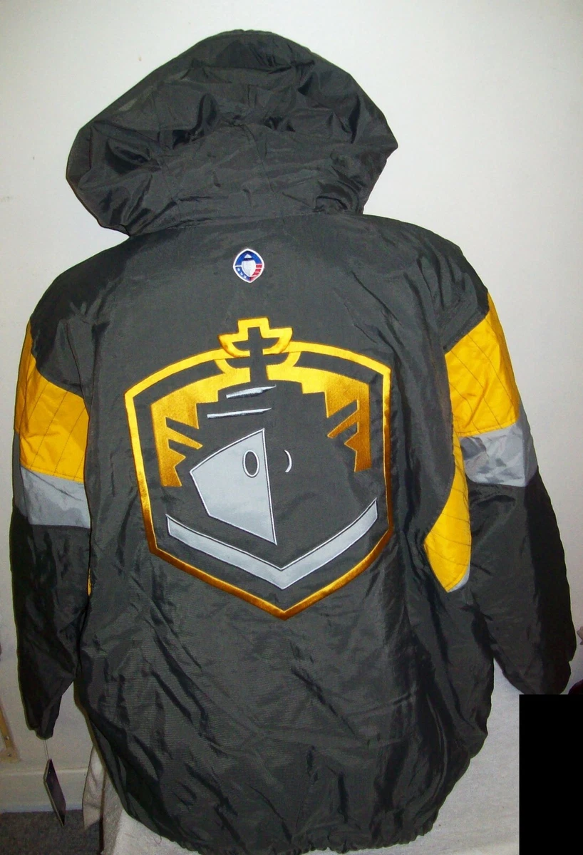 Half sleeve hotsell hooded jacket