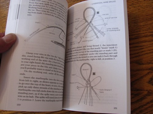 cs THE SPLICING BOOK MERRY    3RD EDITION  - Foto 3 di 3