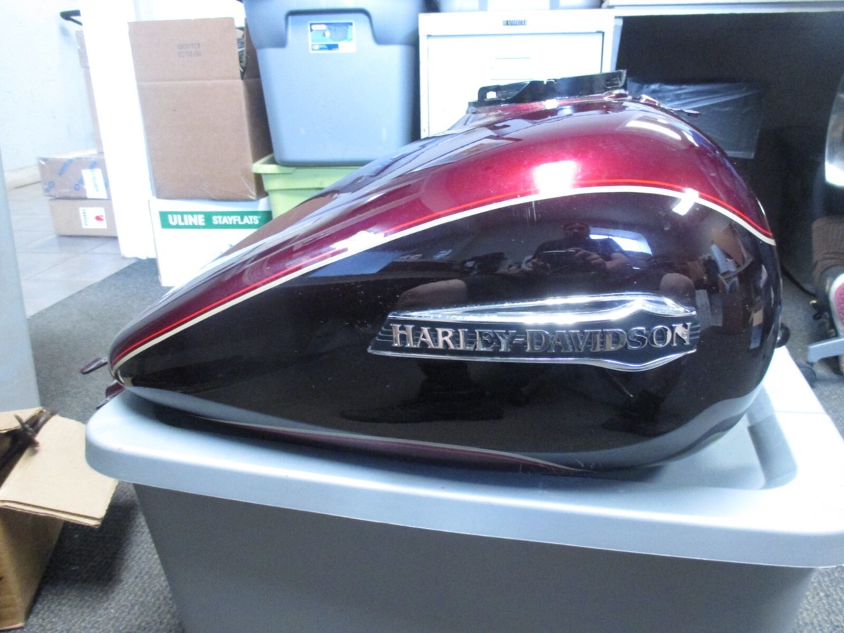 Harley-Davidson 燃料タンク HARLEY DAVIDSON OEM DYNA 2016 GAS TANK FUEL TANK | eBay
