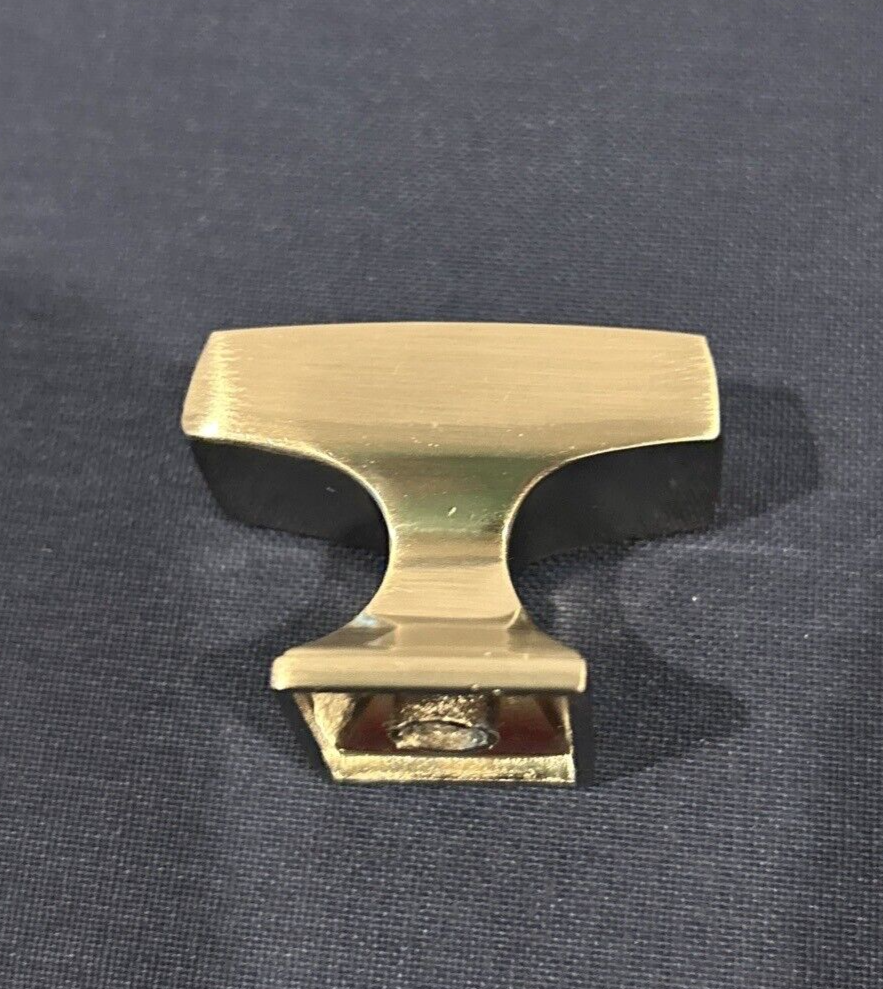 Picture 3 of 10