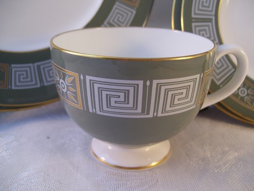 Vintage Wedgwood Asian Green 6 pc Set Dinner Salad Bread Plates Tea Cup England - Picture 3 of 5