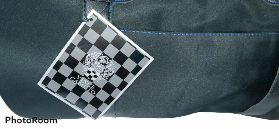 Vince Camuto Black Large Duffle Bag / Sac Gym Travel Bag With Shoulder Strap  - Изображение 2 из 4