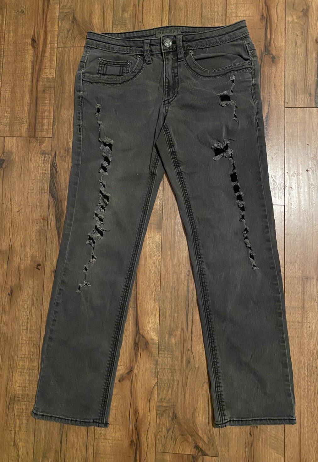 Picture 1 of 10