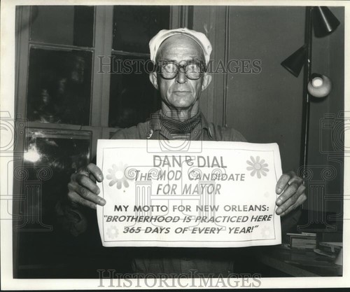 1969 Pressefoto Dan Dial - The Mod Candidate for New Orleans Mayor - noa88527 - Bild 1 von 2