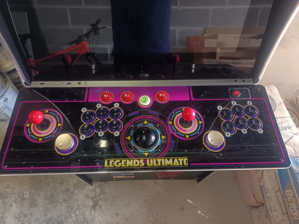 borne d'arcade - Photo 2/2