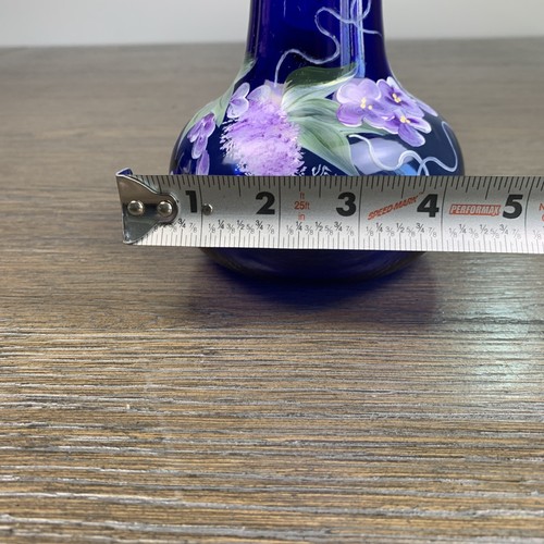 "Florero Indiana Glass Illusions Optic Swirl azul cobalto pintado a mano firmado 8""" - Imagen 9 de 11