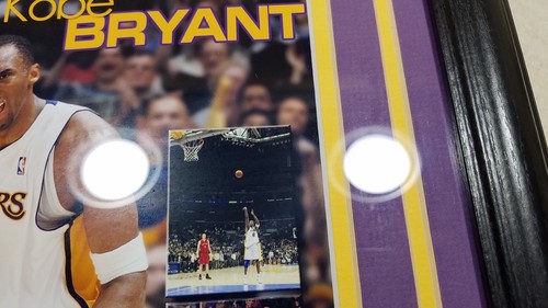 MEDALLONES KOBE BRYANT 81 PUNTOS ORO 24KT HIGHLAND COMO NUEVOS 16x13 ENMARCADO LE 243/810 - Imagen 12 de 18