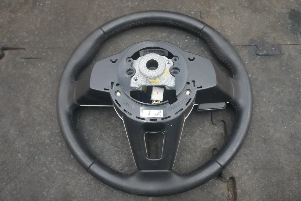 Multifunction Driver Steering Wheel Black 6ld98u0daa Fiat 124 Spider 2017-20 - Image 3 of 4